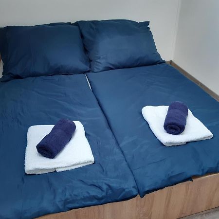 Peak Apartman Эгер Экстерьер фото
